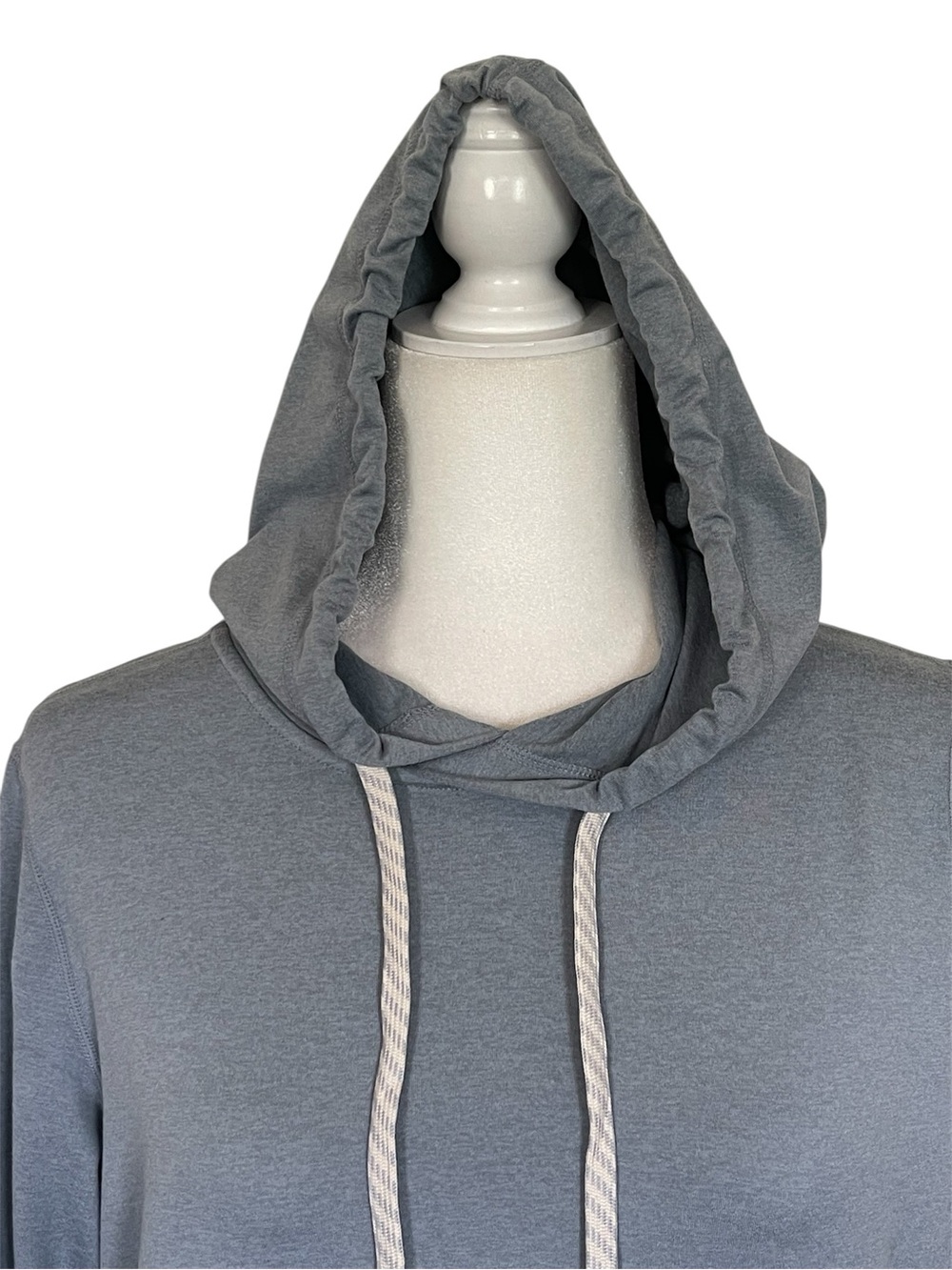 Vuori Dream Knit Halo Essential Pullover Hoodie - Picture 5 of 11